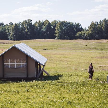 Muuski Glempings Korneti Экстерьер фото